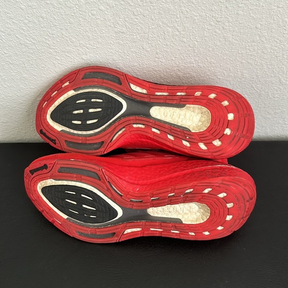 Men Adidas ultra-boost running shoes size 10 - Picture 8 of 8